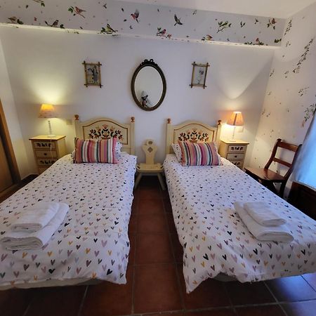 La Casa De Paloma En La Plaza Encanto Historico 里亚萨 外观 照片